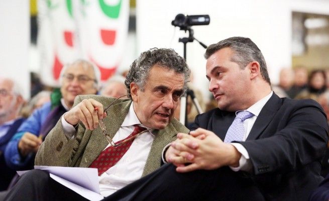 Via i soldi pubblici? E il Pdlancia una "colletta" on line