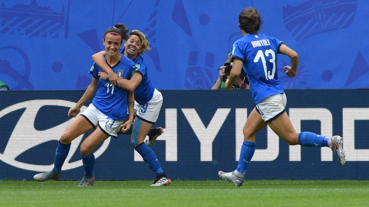 Azzurre senza fine: è un'Italia da amare