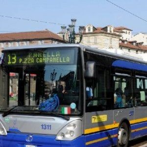 Torino, ecco il piano segreto dei tagli di bus e tram