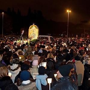 Percorsi a piedi, ecco la mappa tour tra basiliche e catacombe