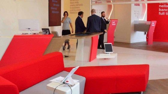 Banca Popolare di Bari, dal tribunale stop all'assemblea per la trasformazione in Spa: "Lede i soci"