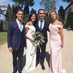 M5s, il portavoce di Di Maio convola a nozze sul lago di Bracciano