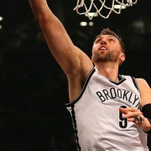 Nba, Bargnani dice addio ai Nets. Golden State torna al successo