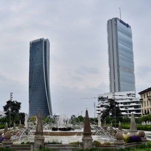 Milano, Torre Hadid aperta ai cittadini per la domenica del Fai 