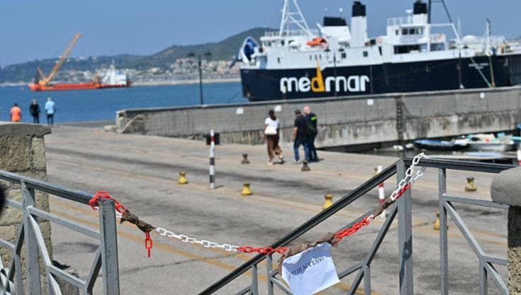 Pozzuoli, sabato nero per i viaggi verso le isole:“Ma da oggi il porto riapre”
