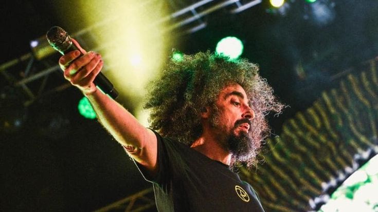 La carica di Caparezza, il fuoriclasse del rap