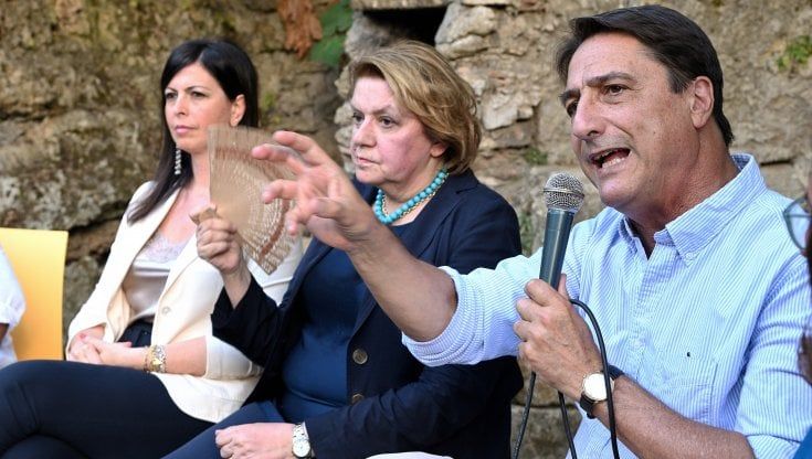 Conte e Draghi a duello: così in Sicilia l’alleanza Pd-M5S rischia di saltare