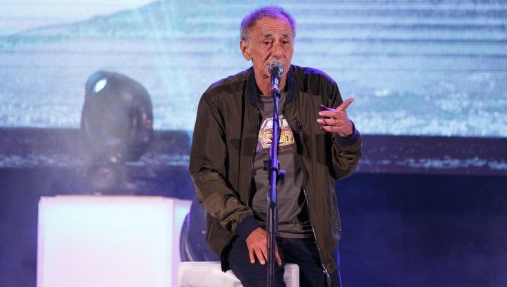 Roberto Vecchioni e il concerto solidale per l'Opera San Francesco: "Chi fa musica deve darsi agli altri"