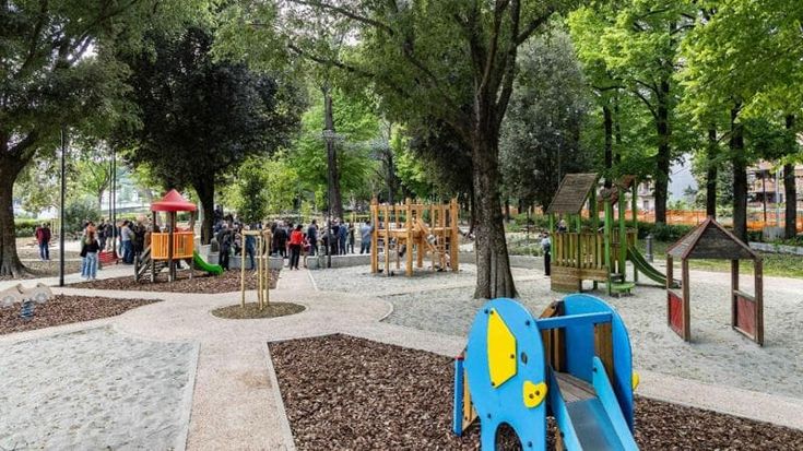 Firenze, riaprono i Giardini Caponnetto: più verde e meno asfalto