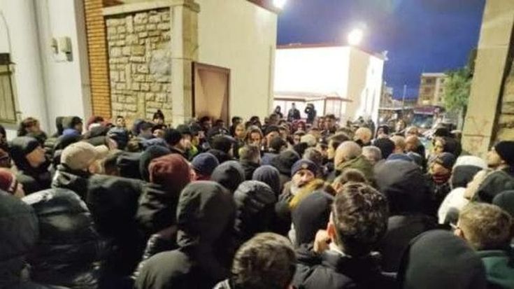 Trapani, tifosi contro giocatori: “Accettate Capuano”