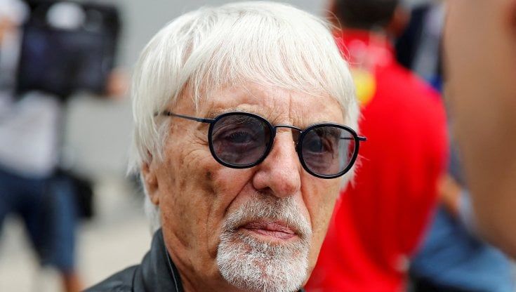 Ecclestone arrestato in Brasile, l'ex patron della F1 fermato per detenzione illegale di una pistola