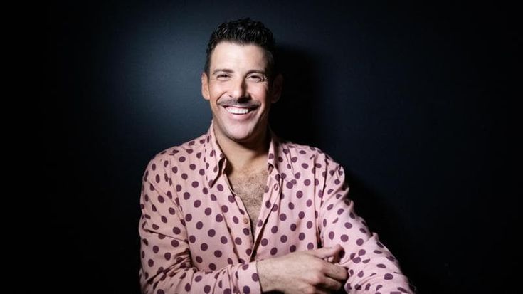 Gabbani: “A trent’anni mi ero rassegnato a fare altro. Poi cantai Amen perché nessuno la voleva”