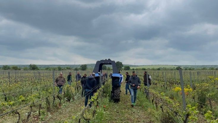 Agricoltura 4.0, trattori hi-tech e robot elettrici per Casillo Gruop e SDF a Corato