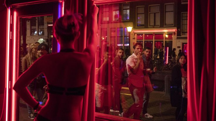 L'ultimo tour nel quartiere a luci rosse di Amsterdam