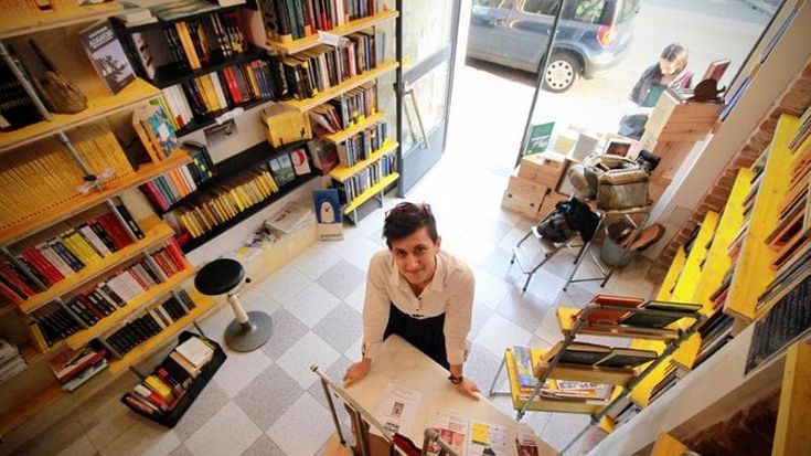 La voce delle librerie milanesi contro la crisi: “Noi indipendenti siamo presidi di cultura”