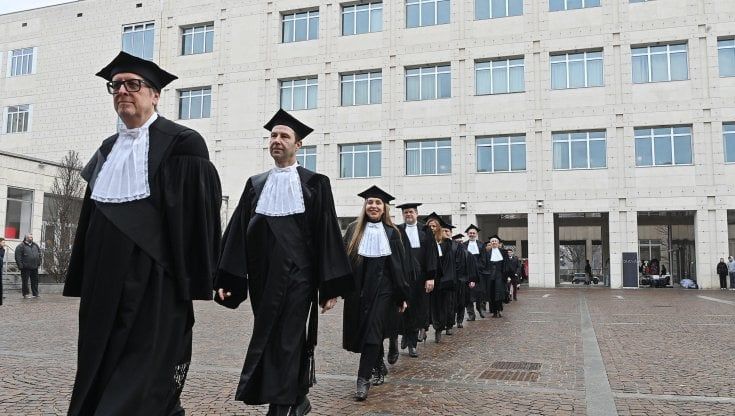 Il Politecnico vuole meno sessioni d’esame “Non c’è spazio per tutti”
