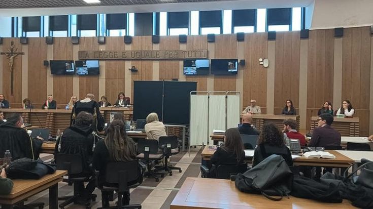Femminicidio Saman, il fratello in aula: “Ho visto tutta la scena, lo zio l’ha presa per il collo”