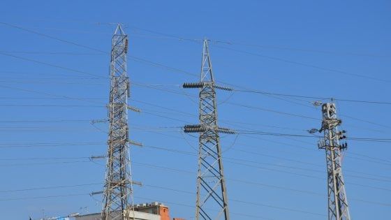 Linee elettriche a rischio: primato della Sicilia per i furti di cavi di rame