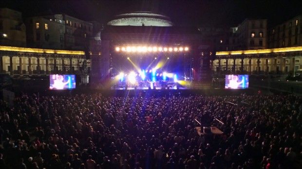 Coppa America, la notte della festa: in migliaia per concerto e velisti