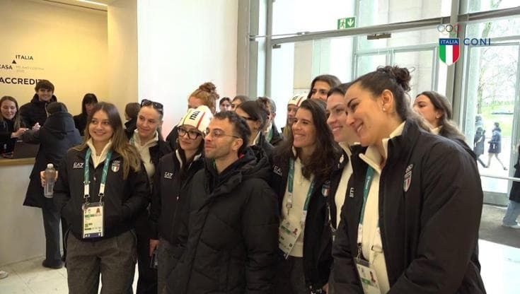 Giochi, la squadra di hockey femminile a Casa Italia: "Risultato comunque storico"