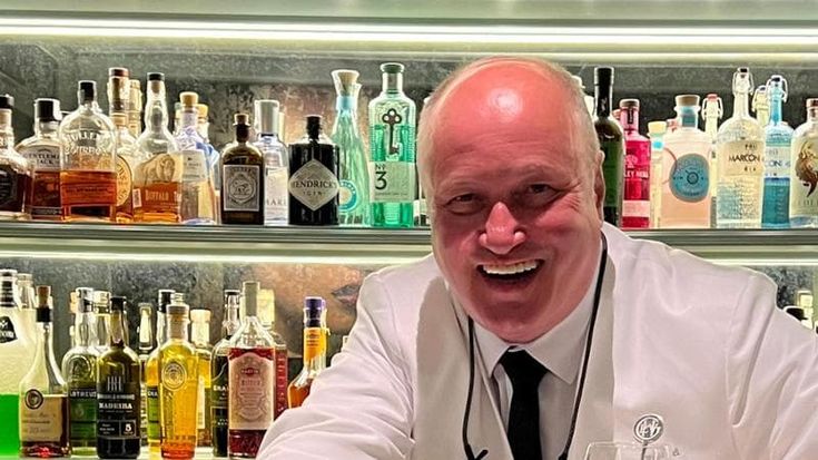 Sorrento, all’Excelsior arriva Colin Peter Field, “il miglior bartender del mondo”