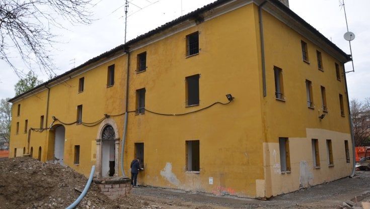 Lavori in corso nel centro civico Argonne: sarà pronto a gennaio 2023
