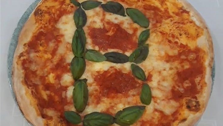 Nel Salento arriva la 'Briatora', una pizza da 49 a 99 euro: "Una provocazione ma riceviamo già richieste"