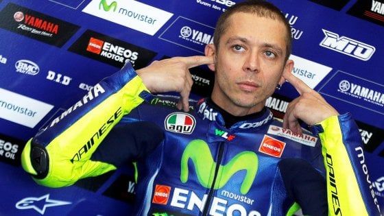 MotoGp, Rossi allontana l'idea del ritiro: "Smettere mi spaventa"