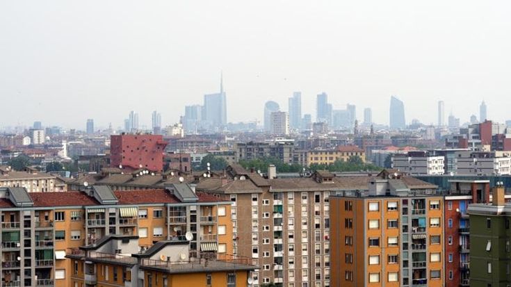 Affitti brevi solo nel 2,2 per cento delle case milanesi, la tesi dei gestori: "Non le togliamo a famiglie e studenti. Il problema sono gli immobili vuoti"
