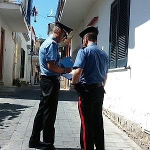 Ischia, pregiudicati in vacanza, controlli sugli affitti in nero