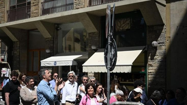 Firenze, Renzi attacca il Pd sul decoro della città e pensa al ballottaggio: “Elly, a Firenze rischi”