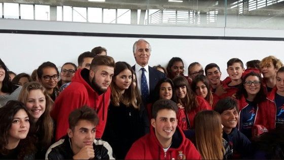 Amatrice, inaugurato il Palazzetto dello Sport. Malagò: ''E' una grande sfida vinta''
