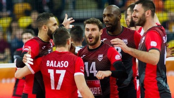 Volley, Mondiale per club: Civitanova-Trento, è derby italiano per il titolo
