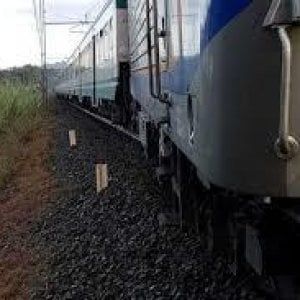 Roma, treno regionale urta mezzo di servizio: feriti due operai e i macchinisti