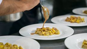 Torna Il Gusto per la Ricerca, la tavola degli Alajmo che da ventun anni aiuta i bambini