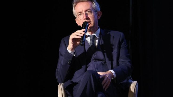 Manfredi “Il mio 2026: Bagnoli, Linea 6 e lotta al traffico. Macciardi? Non lo capisco”