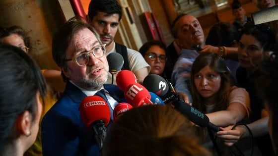 Francia, Cassazione cancella sentenza su prosecuzione cure a Vincent Lambert