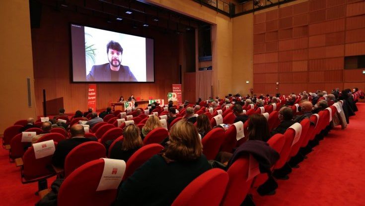 Genova, se il Pd finalmente batte un colpo