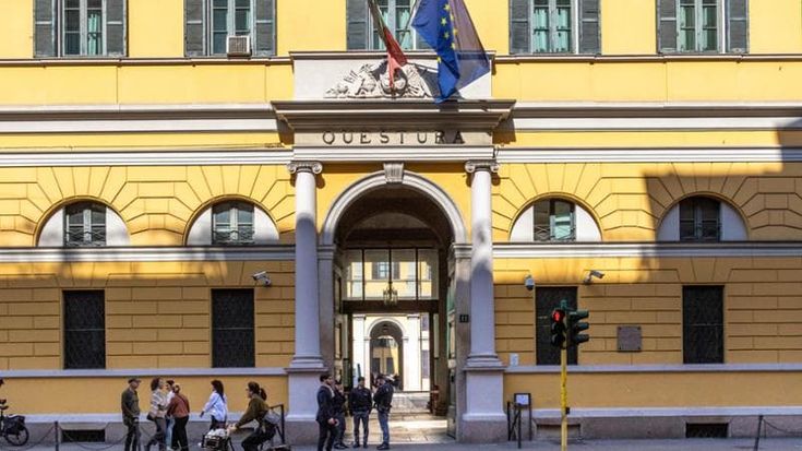 Grigia, violenta e decadente: la Milano calibro 9 del misterioso Ugo Piazza