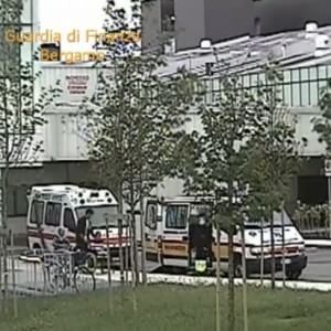 Maxi truffa a Bergamo sul trasporto dei dializzati, furgoni anzich&eacute; ambulanze: 2 denunce