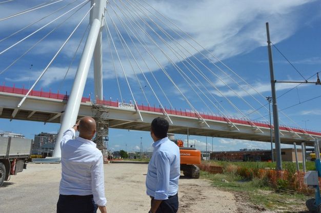 Bari, ecco il ponte dei record sull'Asse nord-sud