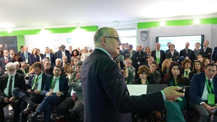 Social housing, Gualtieri promette: “Trentamila case in dieci anni”