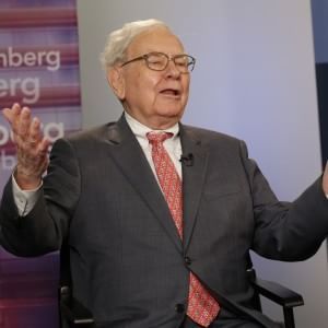 Warren Buffett più ricco con ferrovie e Burger King