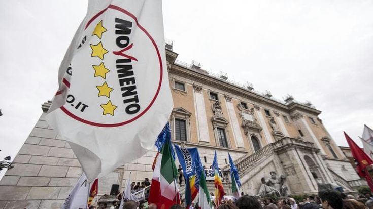M5S, ecco le proposte: stop alle armi a Kiev e al piano di riarmo Ue. Schlein: “Troveremo accordo”