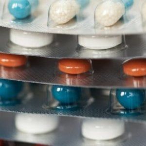 Biosimilari in oncologia, risparmi del 20% ma la scelta spetta al medico 