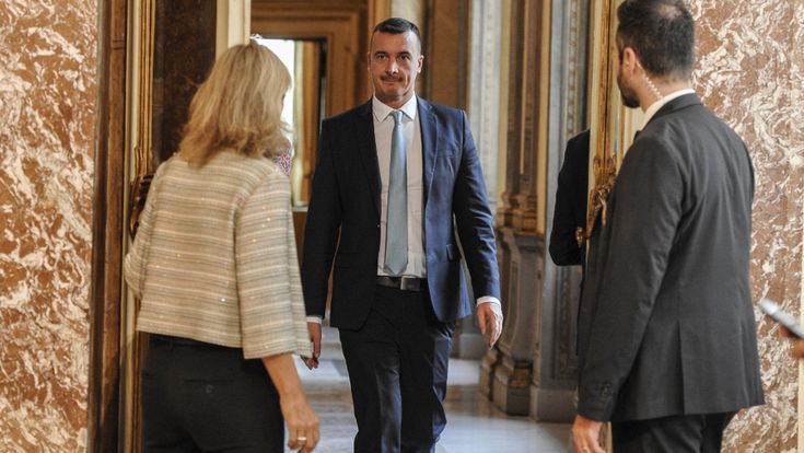Troppo attenti ai conti in ordine. Chi sono i tre tecnici nel mirino dei Cinque Stelle
