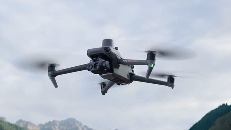 Droni, la Dji e l’importatore italiano sott’accusa: prezzi imposti a venditori, sconti ostacolati