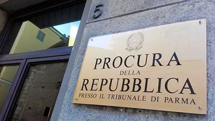 Ricettazione e furti: abiti e tatuaggi incastrano gli autori dei colpi 