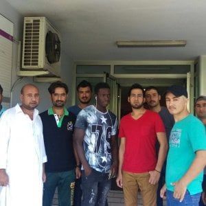 Taranto, 45 migranti donano il sangue per i feriti del terremoto: "Pronti ad aiutare"