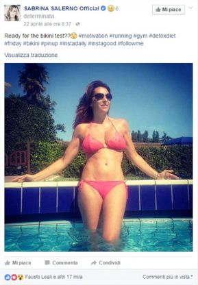 La prova costume di Sabrina Salerno: a 48 anni in forma come ai tempi di ''Boys''